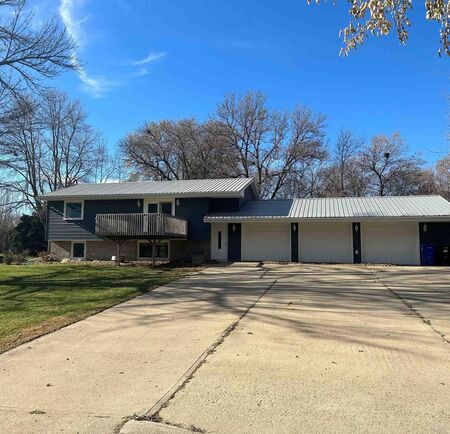 503 Joyce St., Sanborn, IA 51248