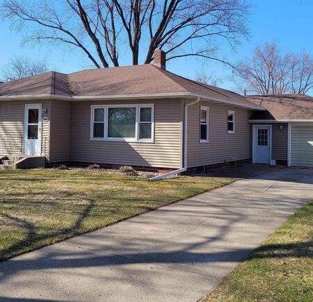 340 4th St SE, Primghar, IA 51245