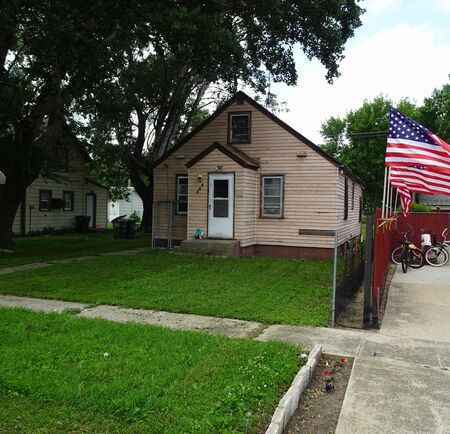 308 W Ohio, George, IA 51237