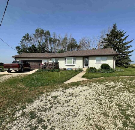 654 580th St, Cleghorn, IA 51014