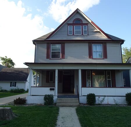 711 7th Street, Sheldon, IA 51201