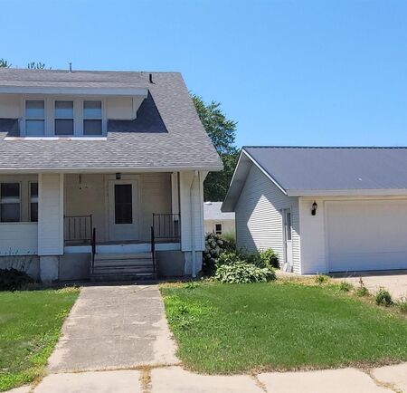 215 N Green Ave, Primghar, IA 51245