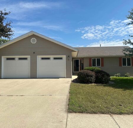 1531 13th Ave., Sheldon, IA 51201