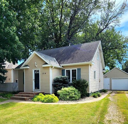 1214 2nd St., Hull, IA 51239
