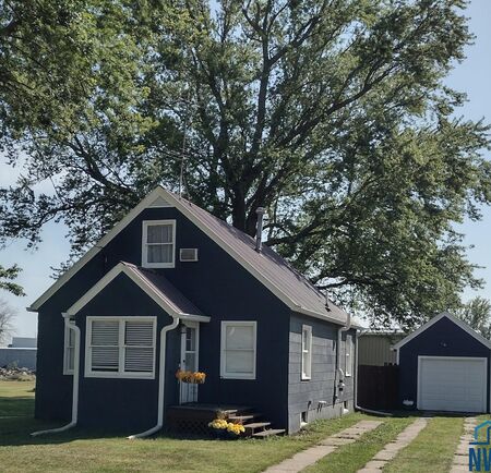 404 Fletcher Ave., Archer, IA 51231