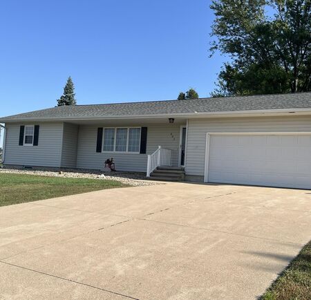 603 6th Street, Alton, IA 51003