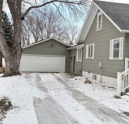 1301 14TH ST, Sheldon, IA 51201