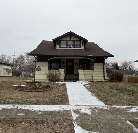 1016 9th Street, Sheldon, IA 51201