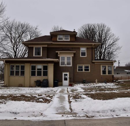 622 7th St, Sibley, IA 51249