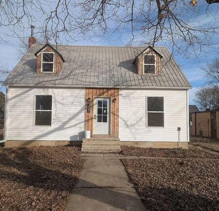 307 Harriman Ave., Archer, IA 51231