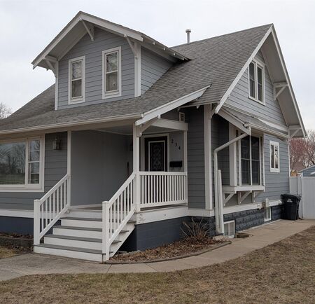 234 2ND AVE NE, Sioux Center, IA 51250