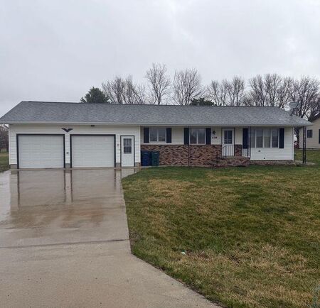 230 E 2nd Street, Ashton, IA 51232