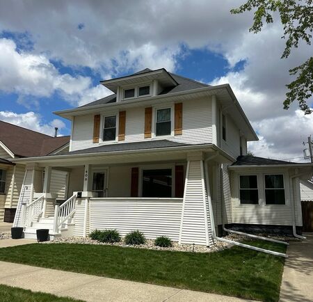 409 8th Street, Sheldon, IA 51201