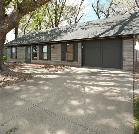 4177 US 75 Avenue, Sioux Center, IA 51250