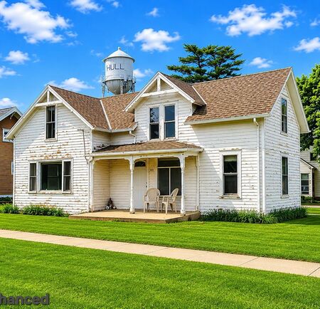 1025 2nd St., Hull, IA 51239