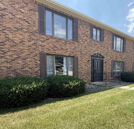 604 2ND ST SE #1, Orange City, IA 51041