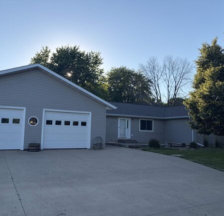 501 JOYCE ST, Sanborn, IA 51248