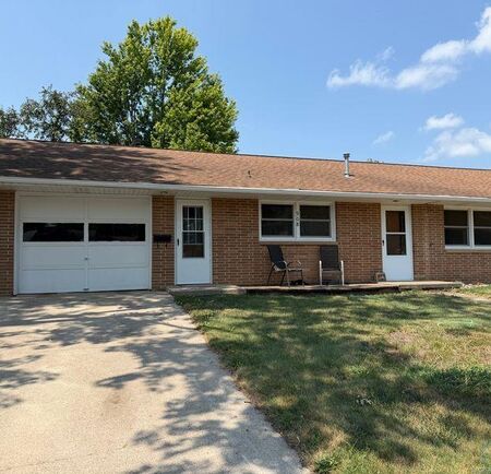 908 8th Avenue, Sheldon, IA 51201