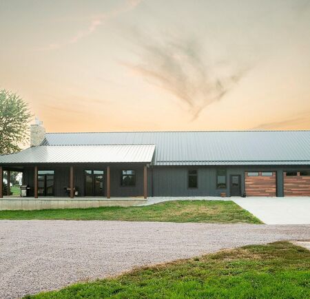 3561 440TH ST, Orange City, IA 51041